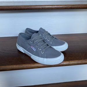 Womens Superga Tennis Shoes size EU 37.5 US 7 Grey White Platform
